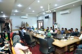 Bupati H. Herman Pimpin Rapat Relokasi Pasar Subuh,