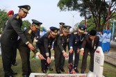 Peringati HUT Ke-81 TNI, Pangdam XIX Tuanku Tambusai Tabur Bunga di TMP