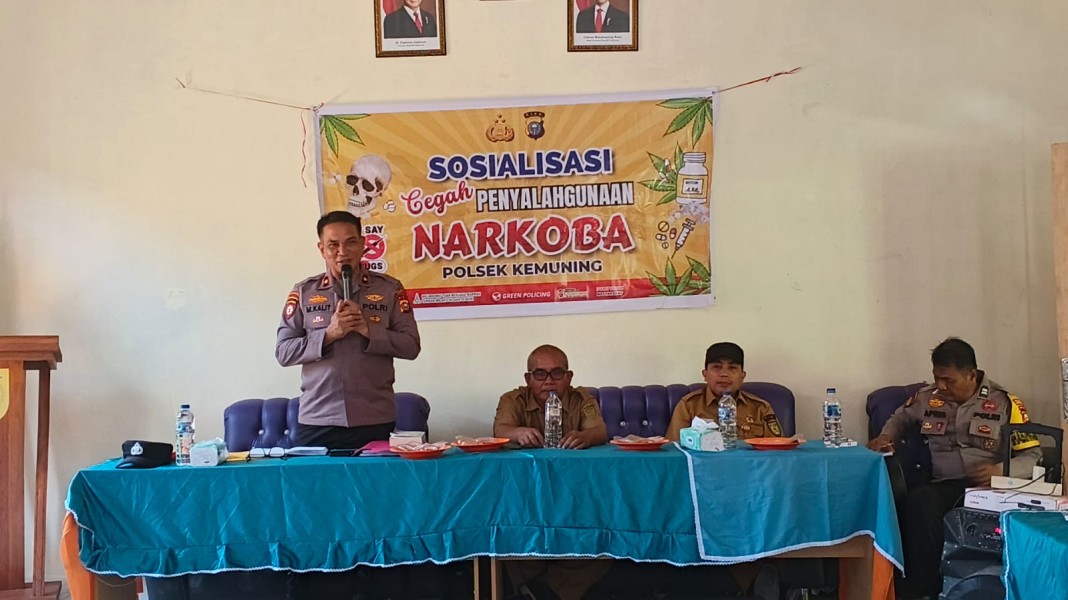 Polsek Kemuning Gelar Sosialisasi Pencegahan Penyalahgunaan Narkoba di Desa Air Balui