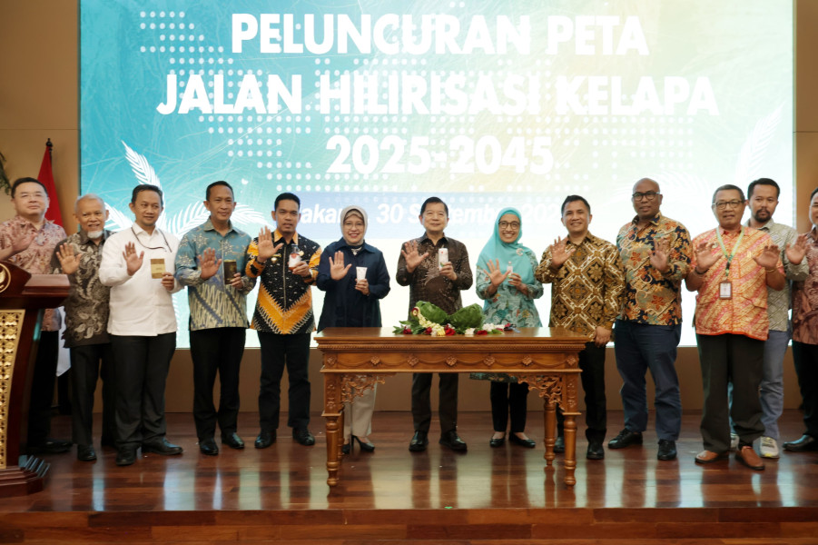 Bappenas Luncurkan Roadmap Hilirisasi Kelapa
