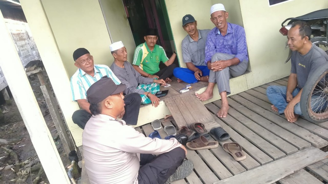 Sambangi Warga Binaan, Bhabinkamtibmas Beri Himbauan Kamtibmas