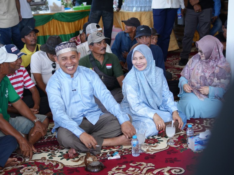 Hari Raya Kedua Iduladha, Bupati Herman Sambut Tukang Becak dan Petugas Kebersihan di Kediamannya