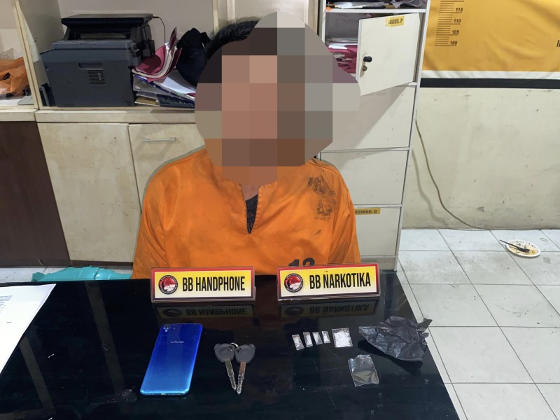 Polsek Enok Bekuk Pengedar Shabu di Bagan Jaya, 5 Paket Diamankan