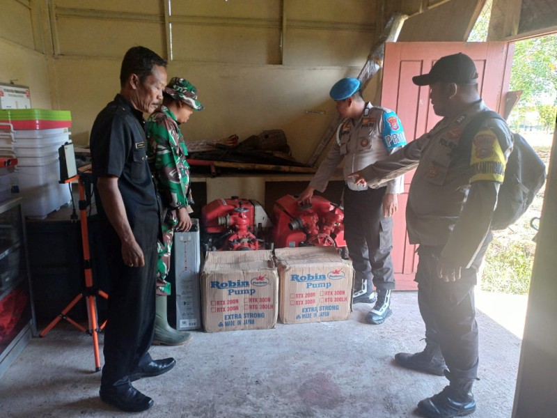 Antisipasi Karhutla, Kapolsek Pelangiran Pastikan Kesiapan Alat Pemadam Perusahaan