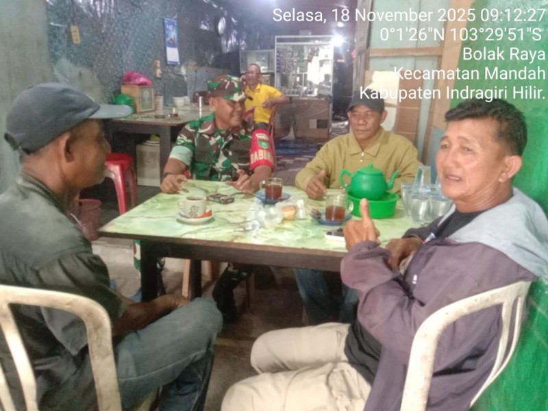 Sertu Mistar menyampaikan sejumlah informasi penting terkait perkembangan program pembangunan daerah