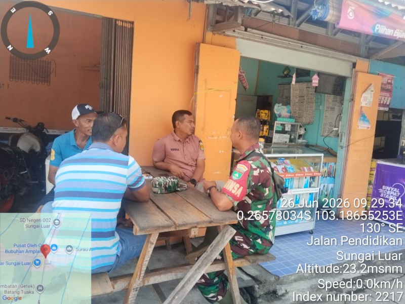 Babinsa Sungai Luar Siapkan Performa Komduks Sosial Bersama Warga