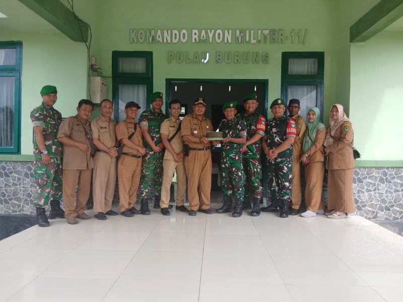 Danramil 11/Pulau Burung Terima Ucapan HUT TNI Ke -80 dari Forkopincam
