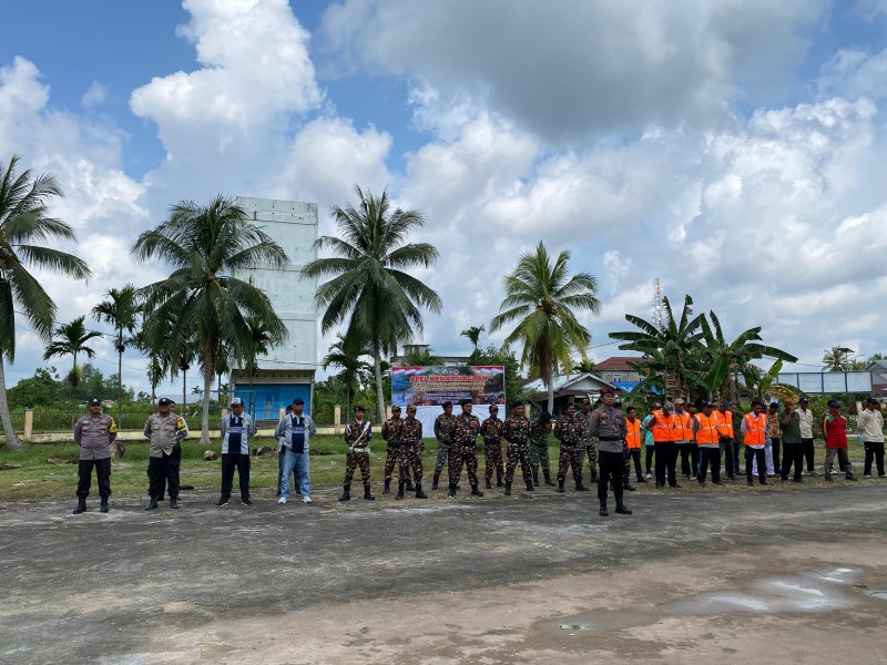 Polsek Pelangiran Gelar Apel Siaga Karhutla, Sosialisasi Larangan Bakar Lahan Diperkuat