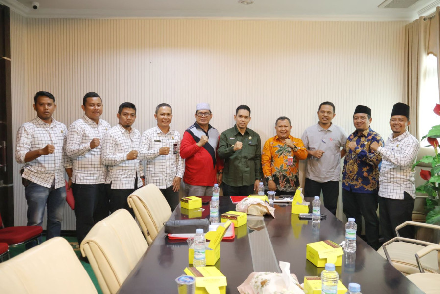 Galeri LBHK Markfen Justice Kabupaten Indragiri Hilir silahturahmi dan audiensi bersama Pj Bupati Indragiri Hilir