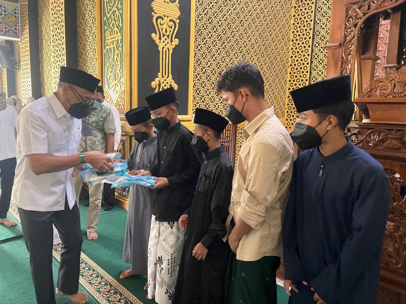 Gus Muhaimin Hadirkan Rumah Bebas Asap untuk Pesantren di Pekanbaru