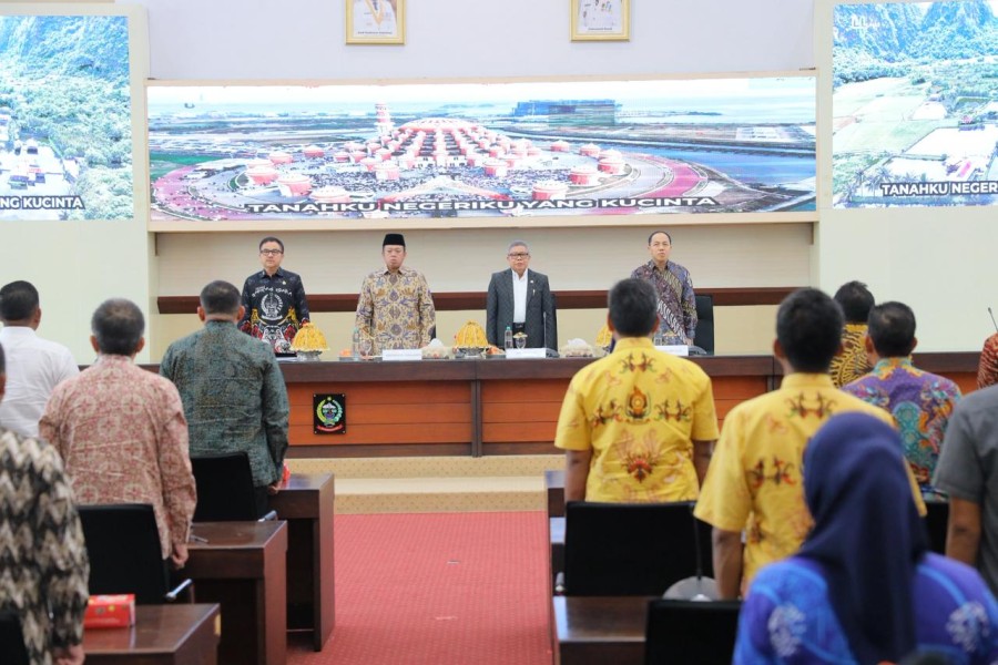 Percepat Sertipikasi, Menteri Nusron Imbau Kepala Daerah Se-Sulsel Ringankan BPHTB bagi Masyarakat