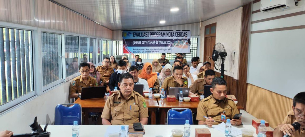 Kominfo Indragiri Hilir Gelar Rapat Evaluasi Program Smart City Tahap II 2024 Bersama OPD Terkait