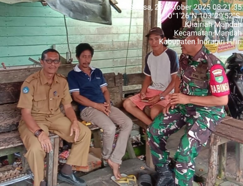 Babinsa Koramil 08/Mandah Ajak Warga Perkuat Persatuan di Momentum Sumpah Pemuda