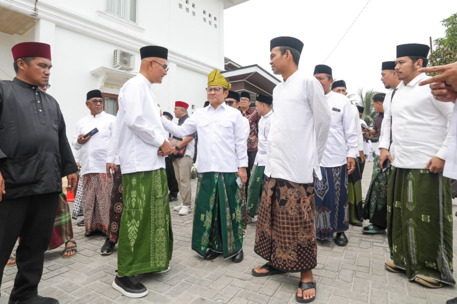Gus Muhaimin Berharap UAS Jadi Perekat Persatuan Ulama dan Umat Islam