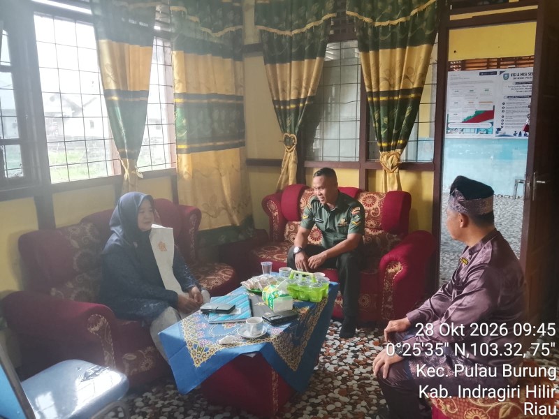Sinergi TNI dan Dunia Pendidikan, Babinsa Koramil 11/Pulau Burung Gelar Komduk Bersama Guru SMPN 1