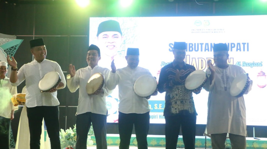 Bupati Inhil Resmi Membuka Festival Hadroh Al- Banjari Se- Provinsi Riau