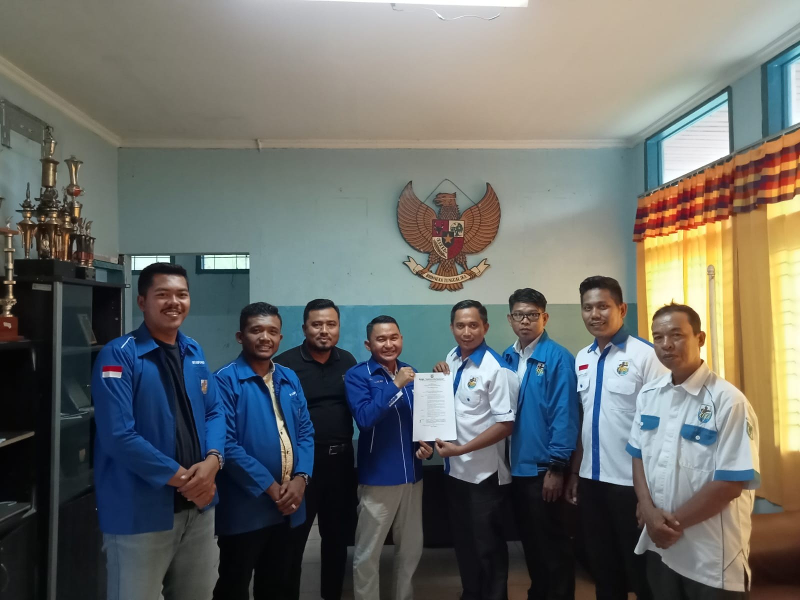 Hidupkan Kembali Rumah Pemuda, DPD KNPI Provinsi Riau Serahkan SK Karateker Kabupaten Inhil