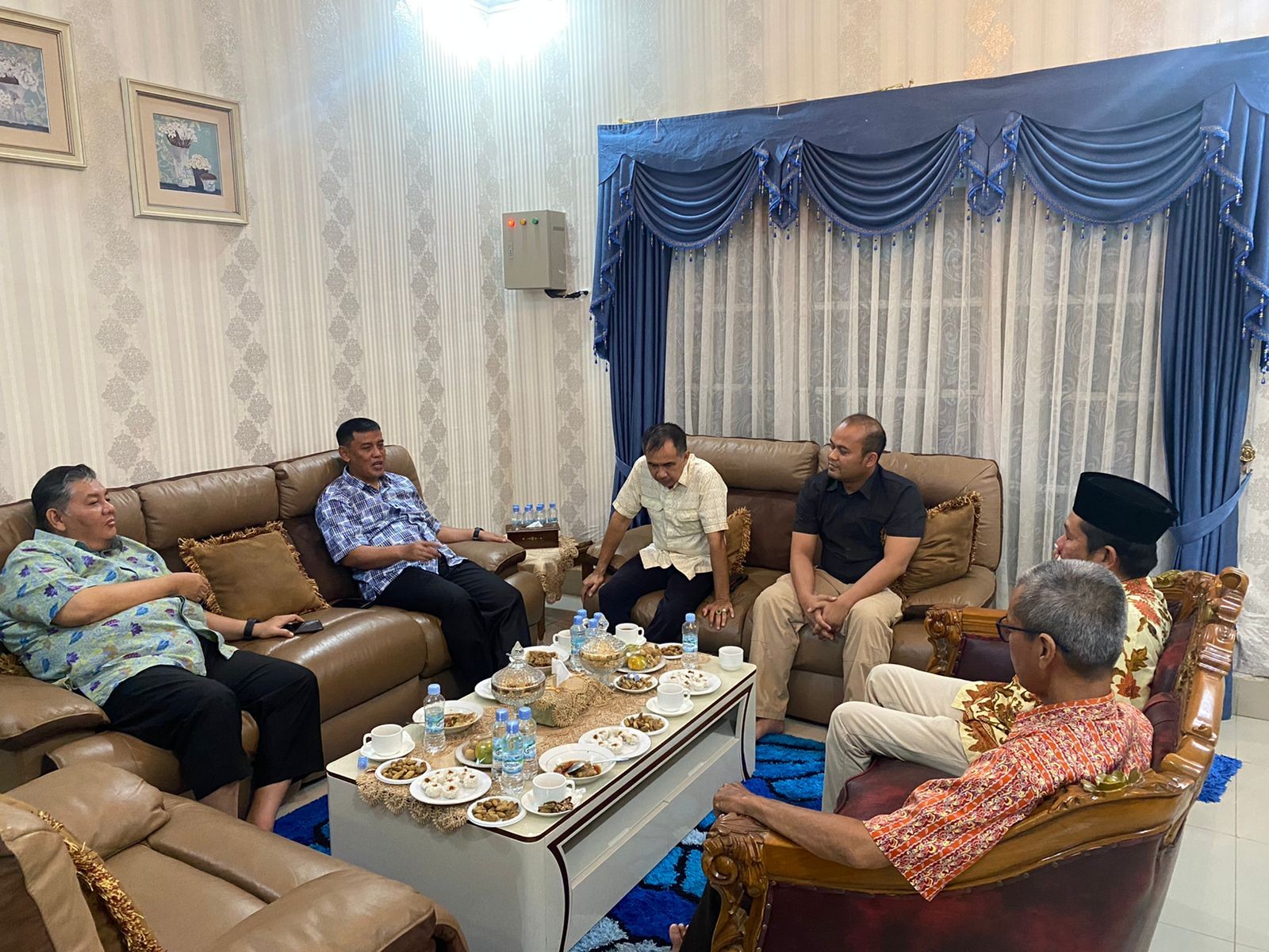 Kunjungan Ke Rumah Pengurus LAMR Inhil, Kapolres Inhil Pererat Tali Silaturrahmi dan Sinergitas