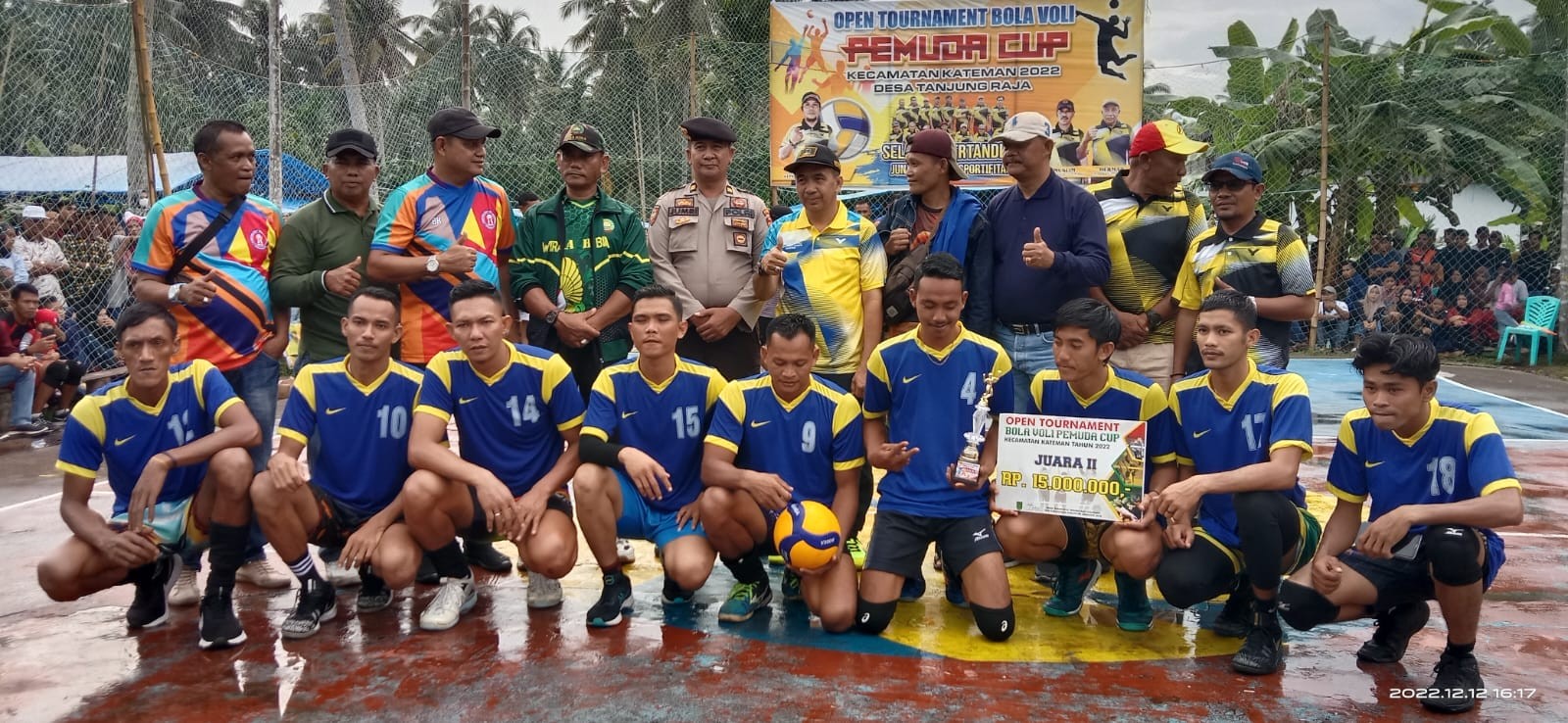 Ferryandi Resmi Tutup Turnamen Vollyball Pemuda Cup Di Desa Tanjung Raja Kateman