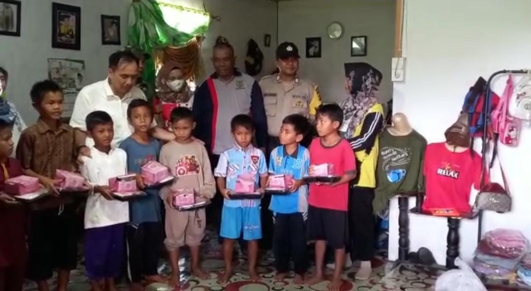 Disambut Antusias Warga, Ferryandi Buka Sunatan Massal di Dusun Panglima Hitam di Sebatu