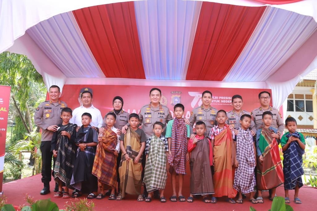 Menyambut Hari Bhayangkara ke-77, Polda Riau Laksanakan Sunnat Massal Sebagai Wujud Peduli Sesama