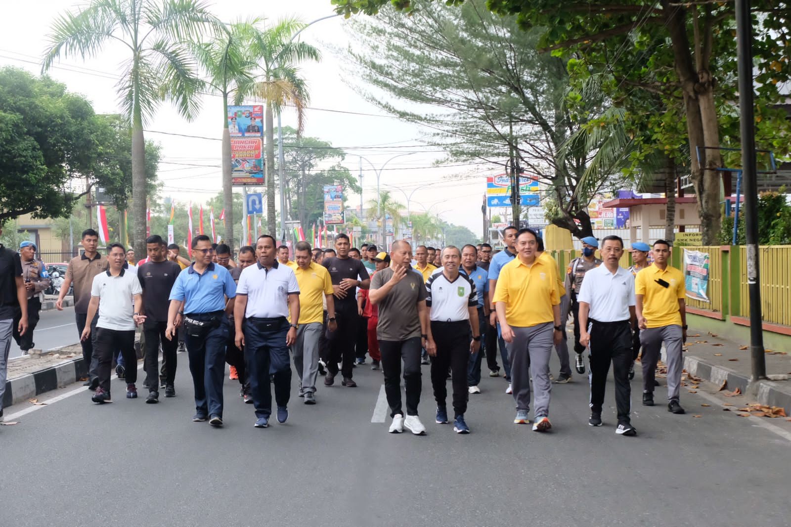 Bangun Sinergitas TNI-Polri dan forkopimda, Polda Riau Gelar Olahraga Bersama sambut bhayangkara-77