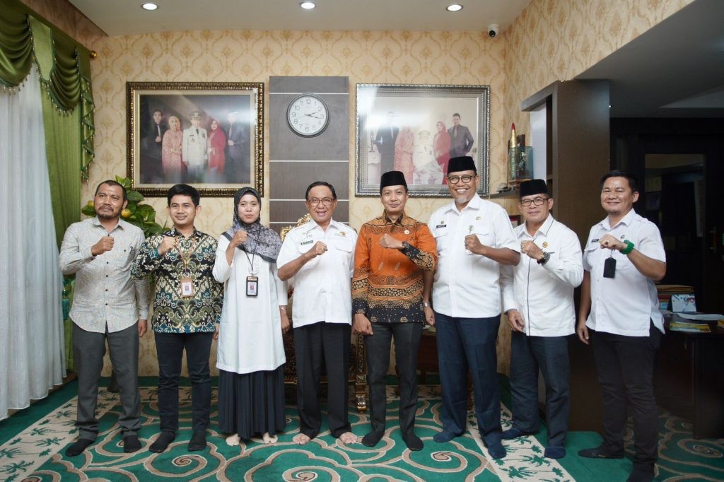 Bupati HM Wardan Terima Kunjungan Bawaslu Kabupaten Indragiri Hilir