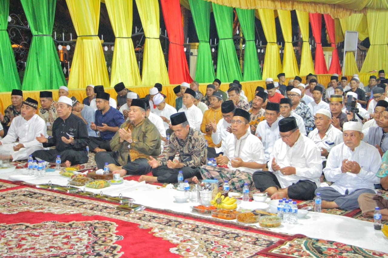 Dengan Tema Meningkatkan Cinta Kepada Rasulullah DR. H. Ferryandi Gelar Peringatan Maulid Nabi Muhammad SAW 1445 H