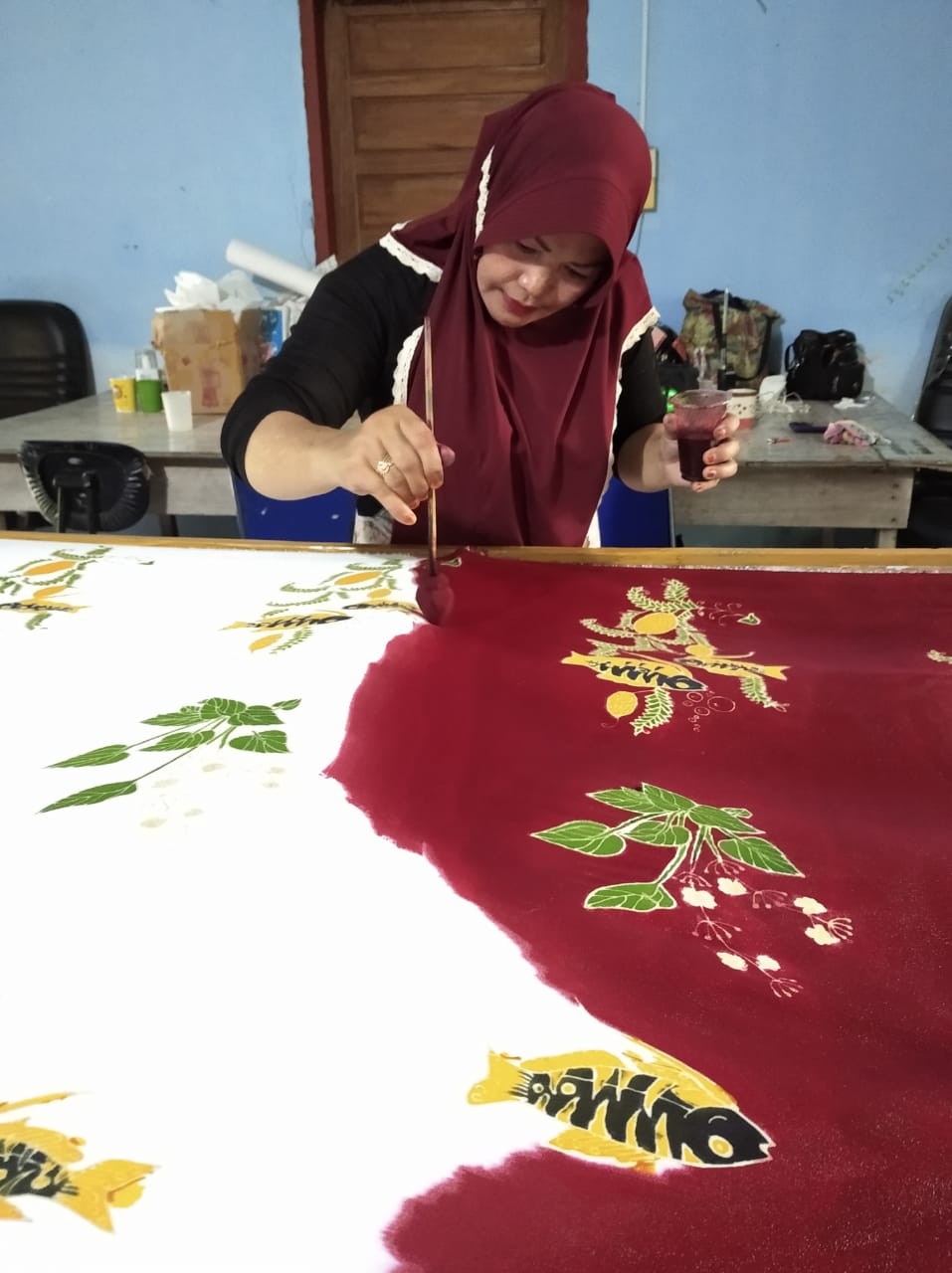 Ibuk Yayuk Pengrajin Batik Tulis Inhil di BLKI 