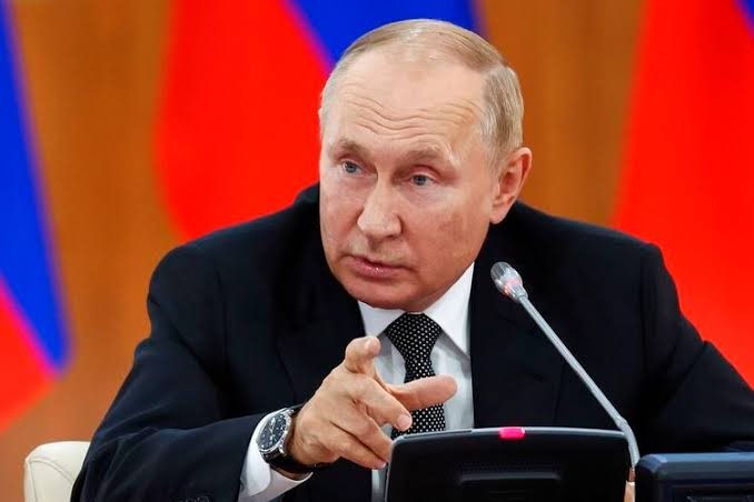 Vladimir Putin : Dunia Hadapi Dekade Paling Berbahaya Sejak PD II Yang Disebabkan Oleh Barat 